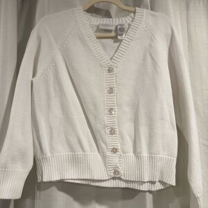 Vintage Liz Claiborne Cream V-Neck Cardigan